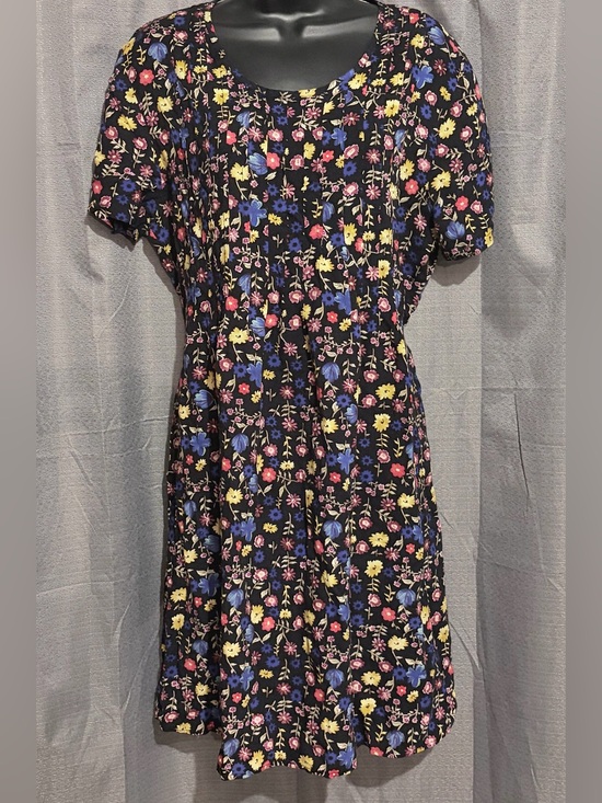 Impressions Of California Dresses & Skirts - Vintage 90s Style Ditsy Floral Rayon Short Sleeve Dress - Size LG